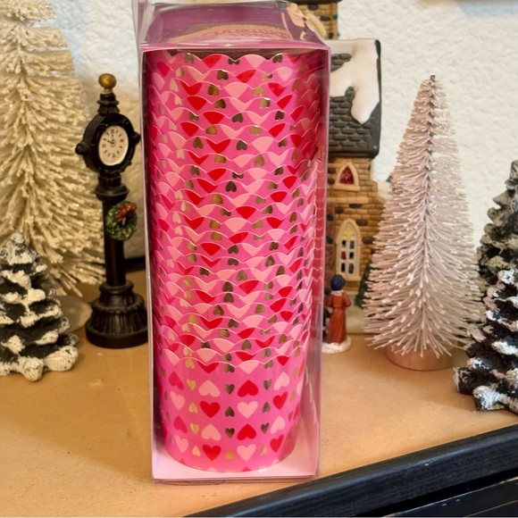 My Mind’s Eye 50 Red Heart Baking Cups VALENTINES DAY Party Birthday New In Box - Picture 2 of 4